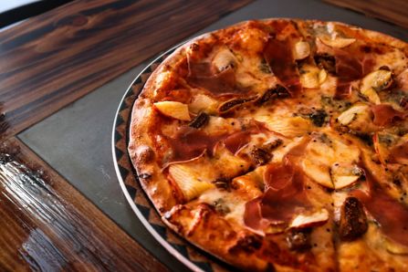 Wood Craft Pizza and Bar